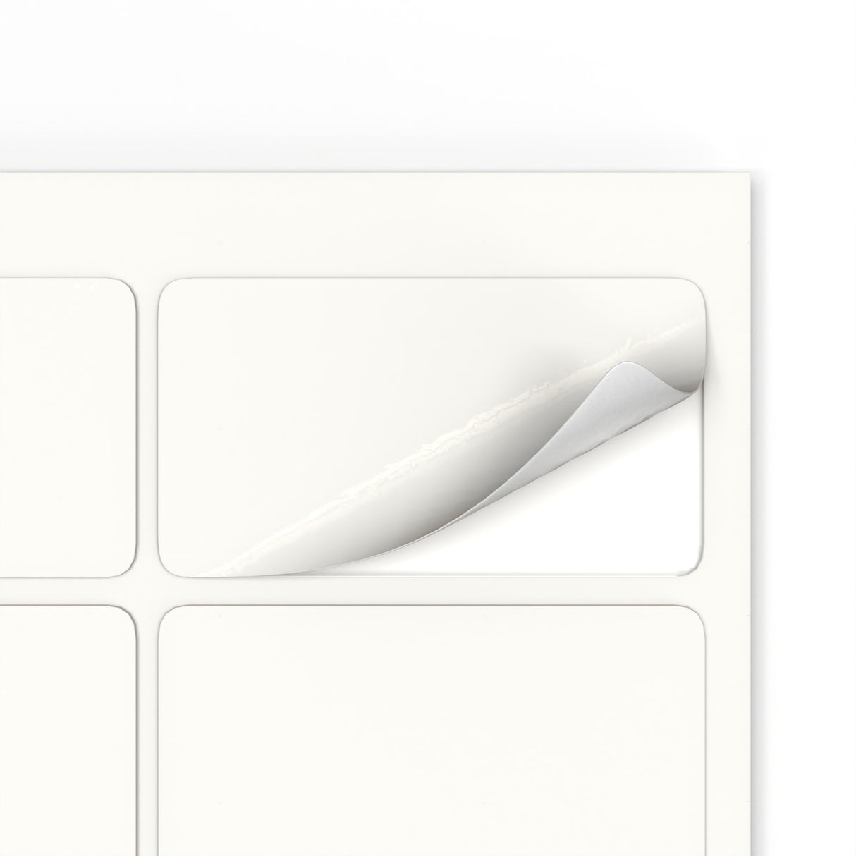 Rektangulære, klæbende mærkater