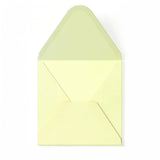 Elfenbensfarvet Kuvert med Hamret Struktur 130 x 130 mm